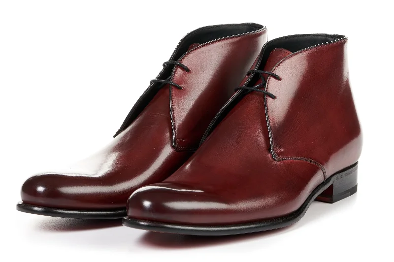 Men's flexible sole chukka boots for natural foot movementThe Newman Chukka Boot - Oxblood Men's flexible sole chukka boots for natural foot movementThe Newman Chukka Boot - Oxblood