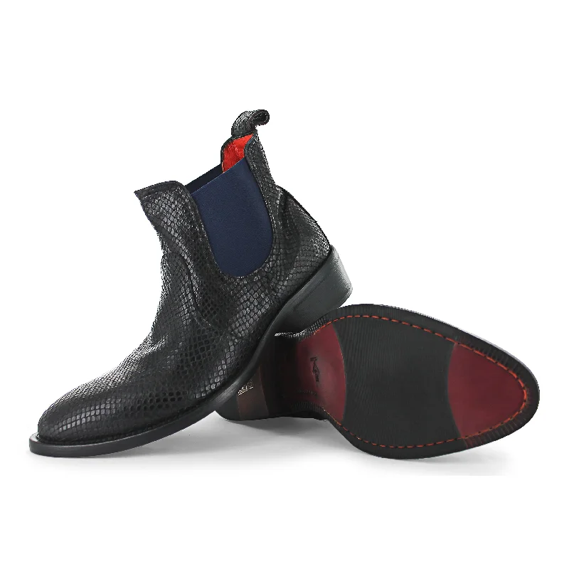 Men's suede Chelsea boots with a soft and luxurious textureR7701 - Black Snake Print Chelsea Boot Men's suede Chelsea boots with a soft and luxurious textureR7701 - Black Snake Print Chelsea Boot