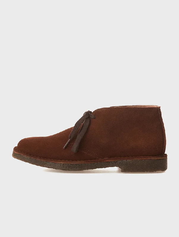 Men's adjustable strap chukka boots for a customized fitLeo Snuff