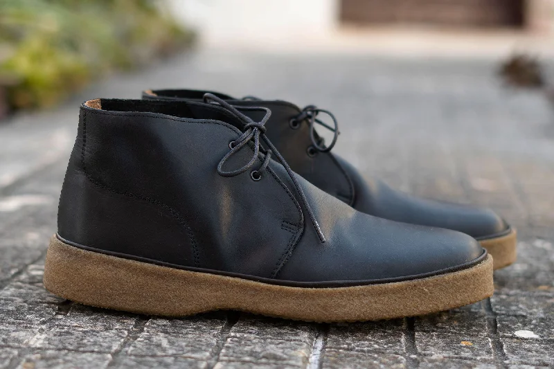 Men's anti - slip chukka boots with a rubber sole for safety on slippery surfacesPlaytime by Hutton Slate Leaf