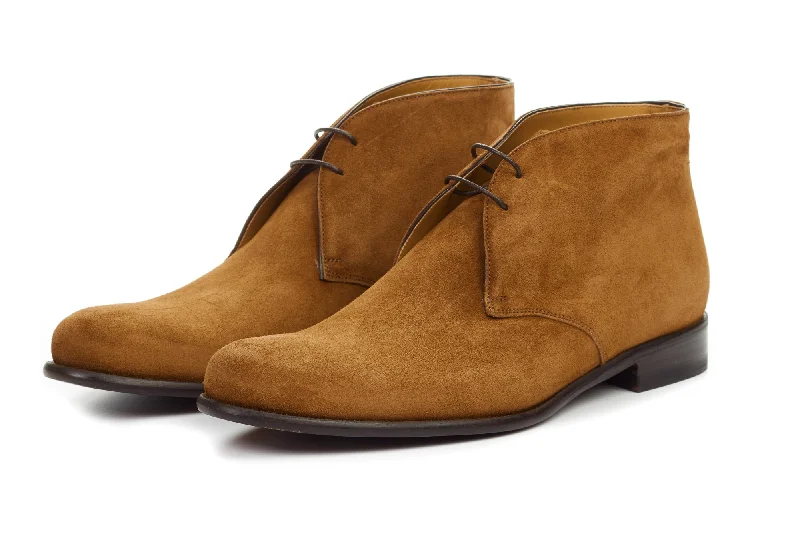 Men's waxed cotton chukka boots with a water - resistant finishThe Newman Chukka Boot - Cacao Suede Men's waxed cotton chukka boots with a water - resistant finishThe Newman Chukka Boot - Cacao Suede