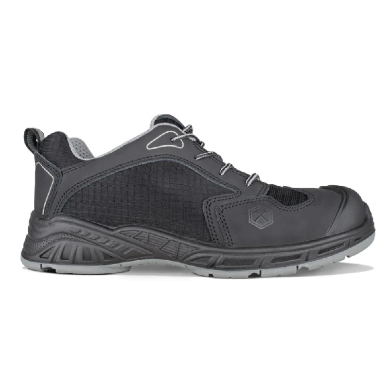 Men's work & safety boots with a gusseted tongue to keep out debrisToe Guard TG80410 Runner SRC Safety Work Trainer Shoe