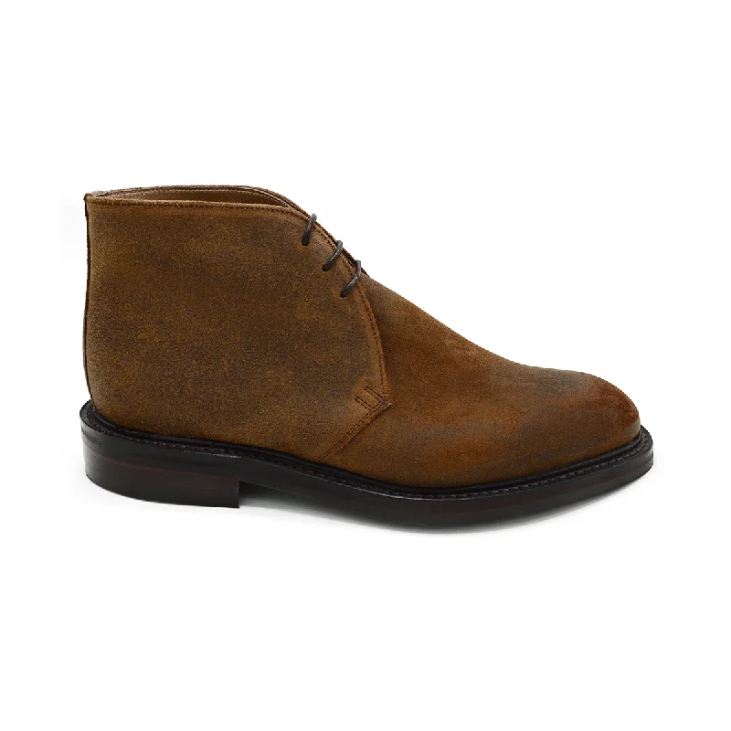 Men's classic brown leather chukka boots with a minimalist designPaul Sargent Shoes - CASTLETON Men's classic brown leather chukka boots with a minimalist designPaul Sargent Shoes - CASTLETON
