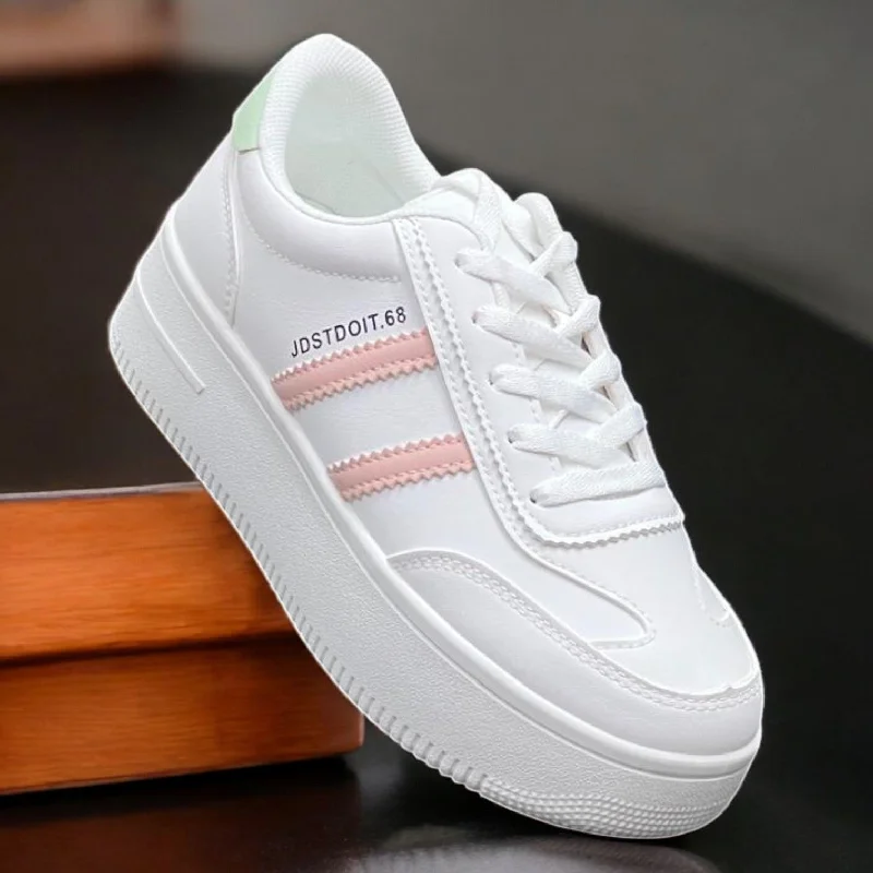 Men's slippers with a memory foam insole Men's slippers with a memory foam insole KJ010 sneaker shoes Men's slippers with a memory foam insole Men's slippers with a memory foam insole KJ010 sneaker shoes