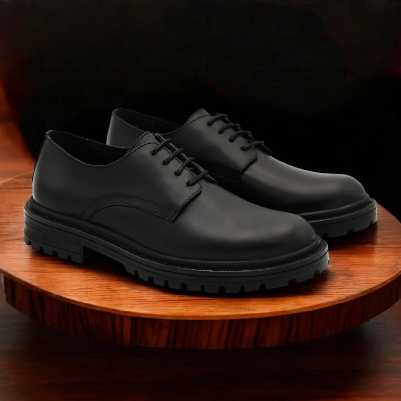 Men's slippers with a shock - absorbing midsole Men's slippers with a shock - absorbing midsole Men leather laces shoes Men's slippers with a shock - absorbing midsole Men's slippers with a shock - absorbing midsole Men leather laces shoes