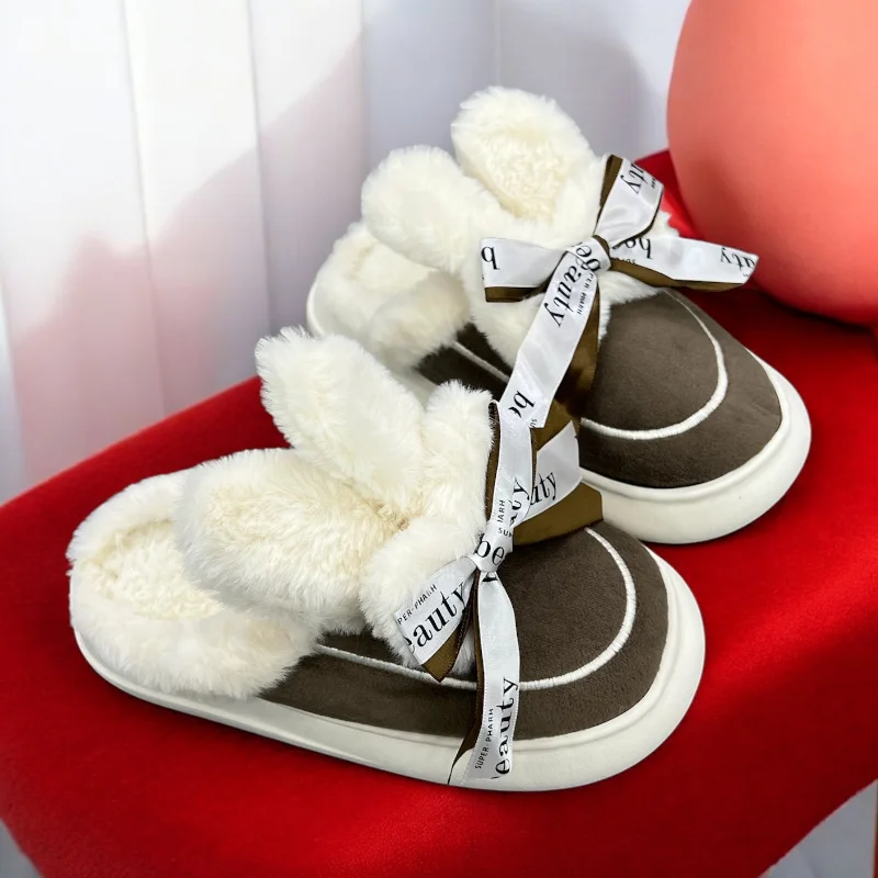 Men's slippers in a warm color like red or brown Men's slippers in a warm color like red or brown Bow half shoes Men's slippers in a warm color like red or brown Men's slippers in a warm color like red or brown Bow half shoes