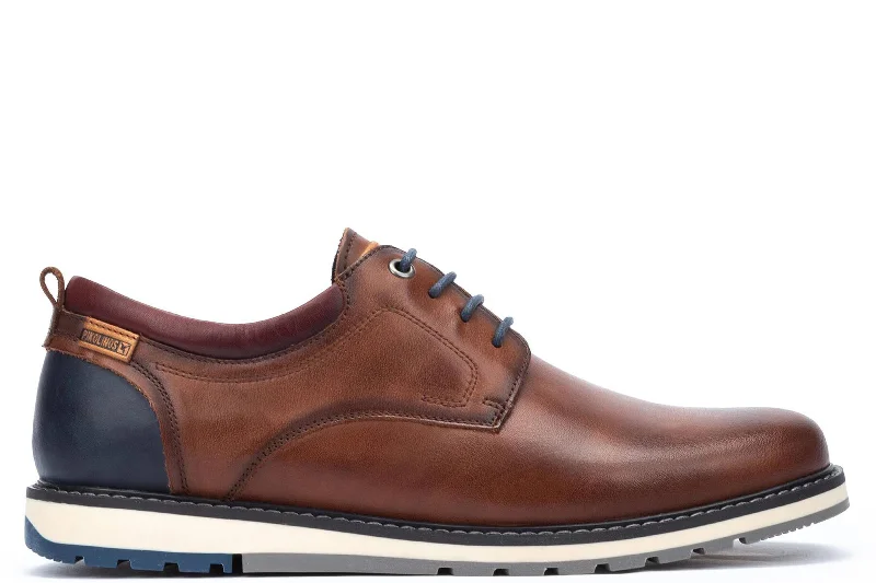 Men's casual sneakers with a mesh upper Men's casual sneakers with a mesh upper PIKOLINOS - M8J-4183 - BERNA Men's casual sneakers with a mesh upper Men's casual sneakers with a mesh upper PIKOLINOS - M8J-4183 - BERNA