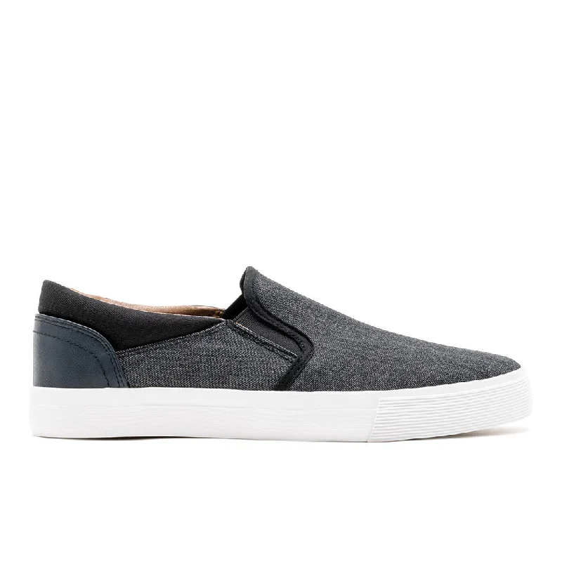 Men's casual shoes with a logo patch on the tongue Men's casual shoes with a logo patch on the tongue Railrush Men's casual shoes with a logo patch on the tongue Men's casual shoes with a logo patch on the tongue Railrush