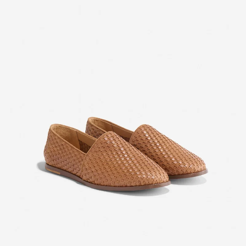 Men's sandals with a perforated leather upper for ventilationAlejandro Woven Slip-On 2.0 Woven Brown Men's sandals with a perforated leather upper for ventilationAlejandro Woven Slip-On 2.0 Woven Brown