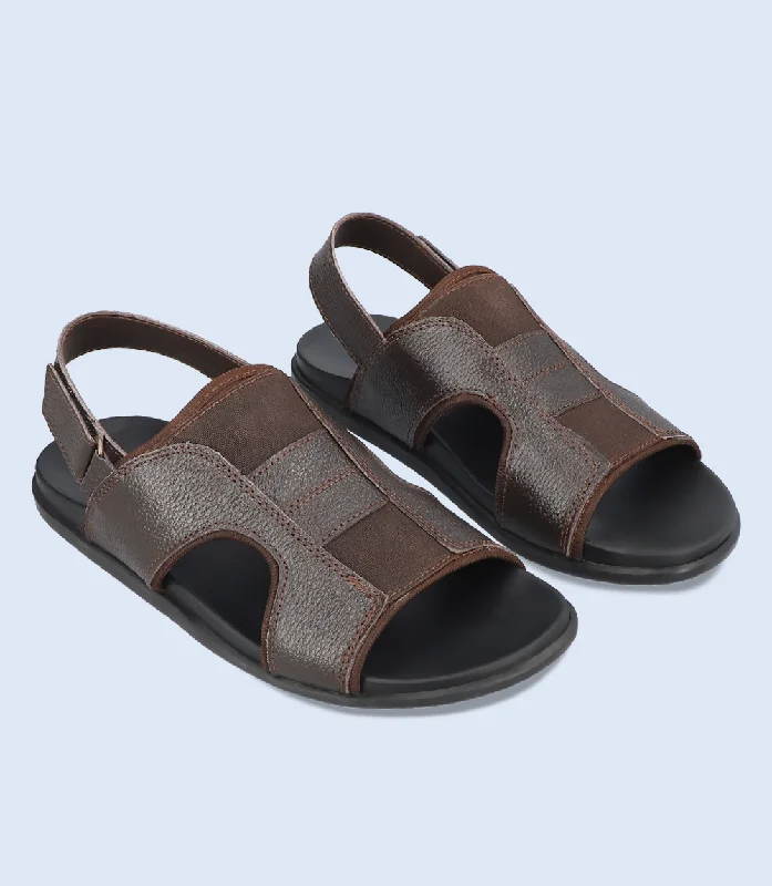 Men's sandals with a cushioned footbedBM5584-Choco-Men Casual Sandal
