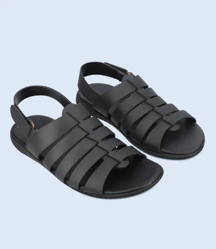 Men's sandals with a flexible sole for easy movementBM5674-BLACK-Men Sandals