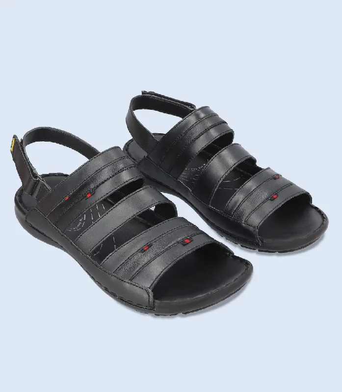 Waterproof men's sandals for water activitiesBM5745-BLACK-Men Sandal