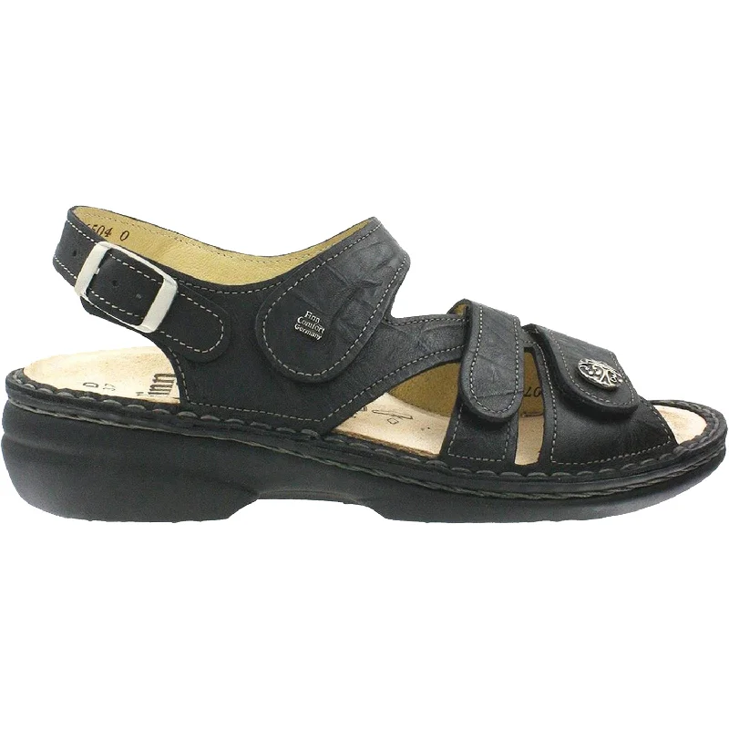 Men's sandals with a contrast stitching detailWomen's Finn Comfort Gomera Soft Black Leather Men's sandals with a contrast stitching detailWomen's Finn Comfort Gomera Soft Black Leather
