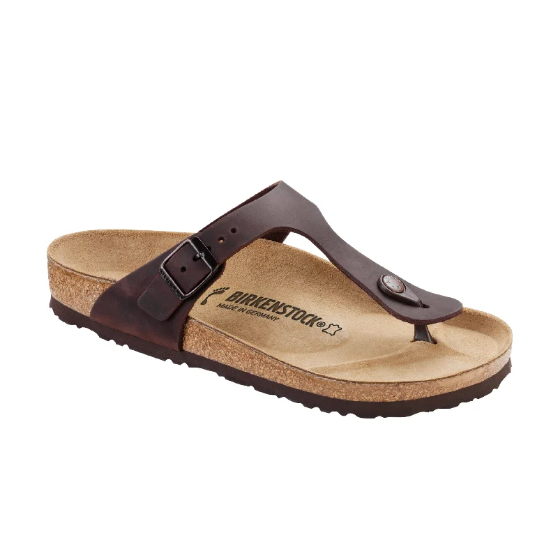 Men's sandals with a decorative buckle or charmGizeh Habana Oiled Leather