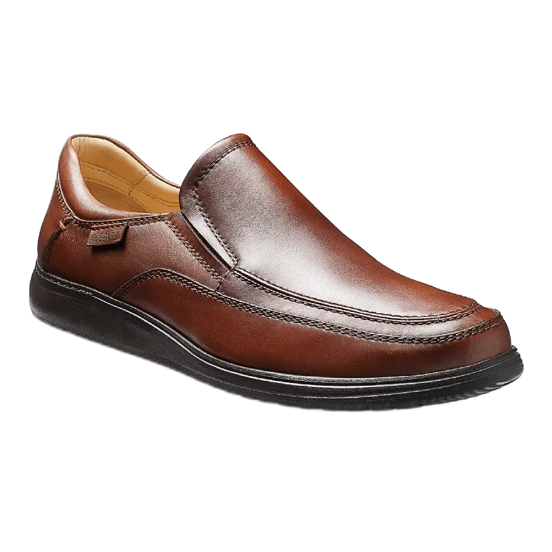 Men's sandals in a neutral color like black or brownFeatherlight Olema Loafer