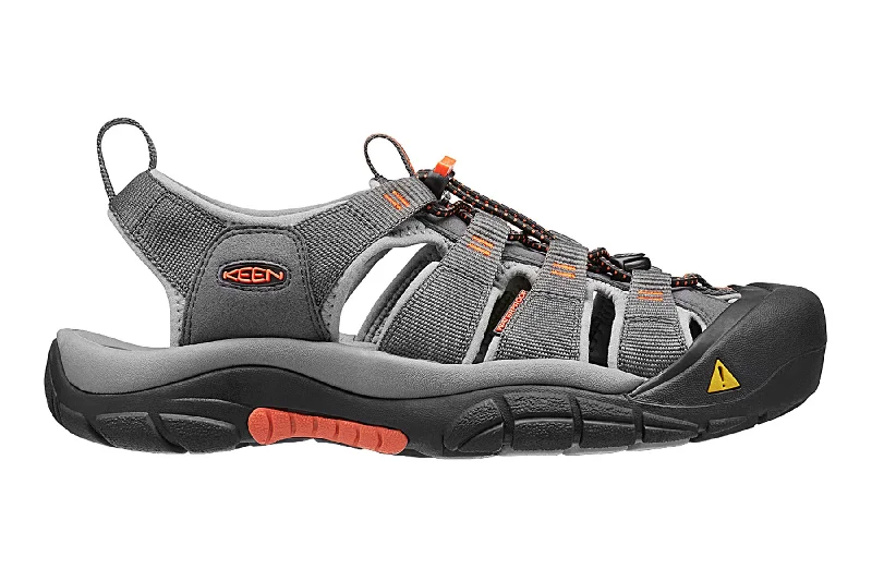Men's sandals with a durable outer soleNewport H2