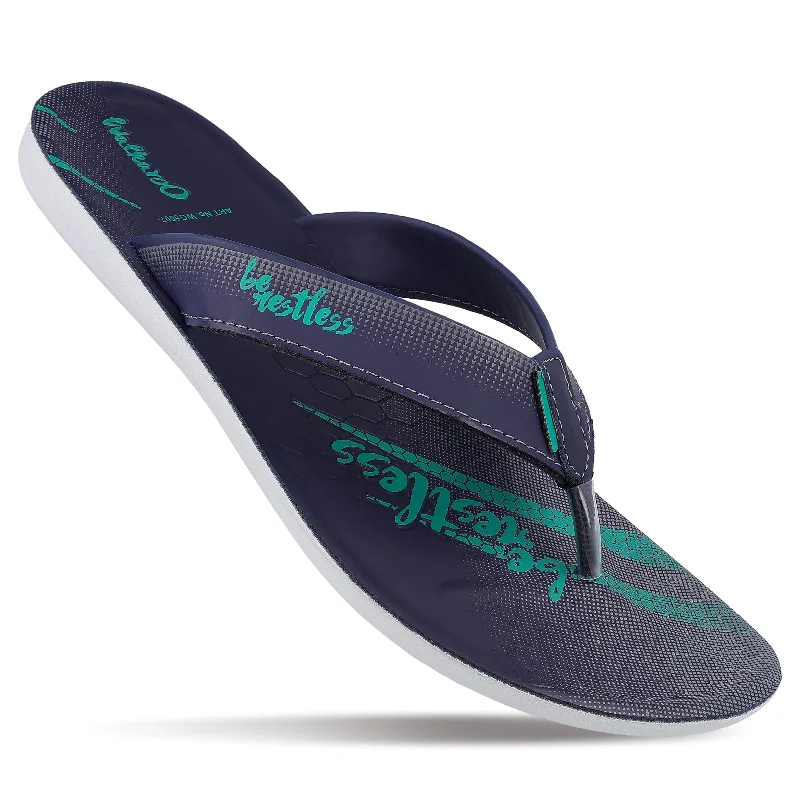 Men's sandals in a neutral color like black or brownMen's Daily Wear Sandals - WG5007 Blue Grey Men's sandals in a neutral color like black or brownMen's Daily Wear Sandals - WG5007 Blue Grey