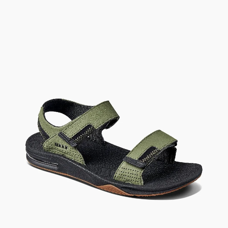 Men's sandals in a neutral color like black or brownReef Men's Fanning Baja - Olive/Gum Men's sandals in a neutral color like black or brownReef Men's Fanning Baja - Olive/Gum