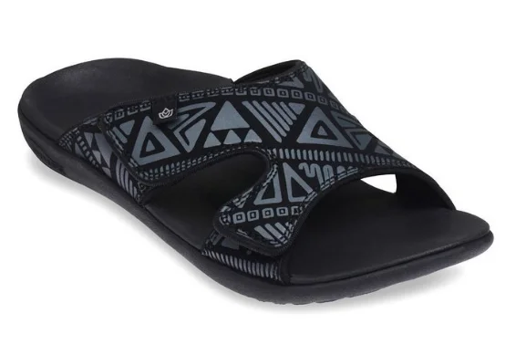 Men's sandals with a contrast stitching detailSpenco Men's Kholo Tribal Slide Sandals Men's sandals with a contrast stitching detailSpenco Men's Kholo Tribal Slide Sandals
