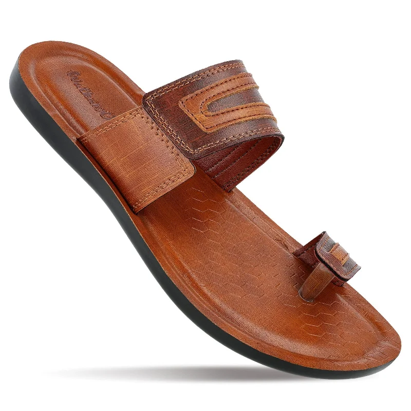 Men's sandals with a wide strap for supportWalkaroo Men Toe Ring Slide Sandals - WG5334 Tan Men's sandals with a wide strap for supportWalkaroo Men Toe Ring Slide Sandals - WG5334 Tan