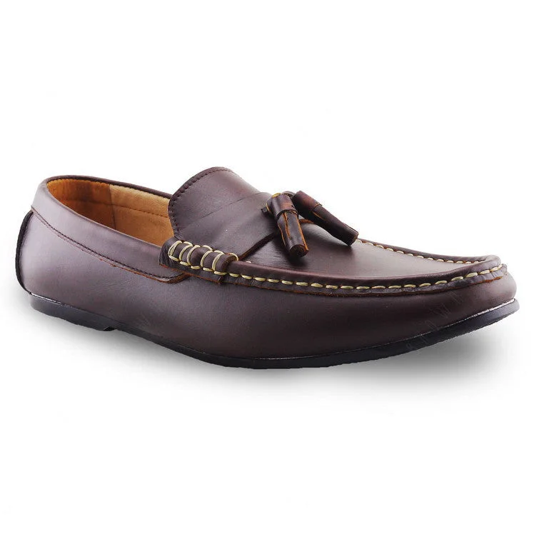 Men's loafers with a memory foam insoleComfy Tassel Loafer Classy Oil Tanned Brandy Brown Men's loafers with a memory foam insoleComfy Tassel Loafer Classy Oil Tanned Brandy Brown