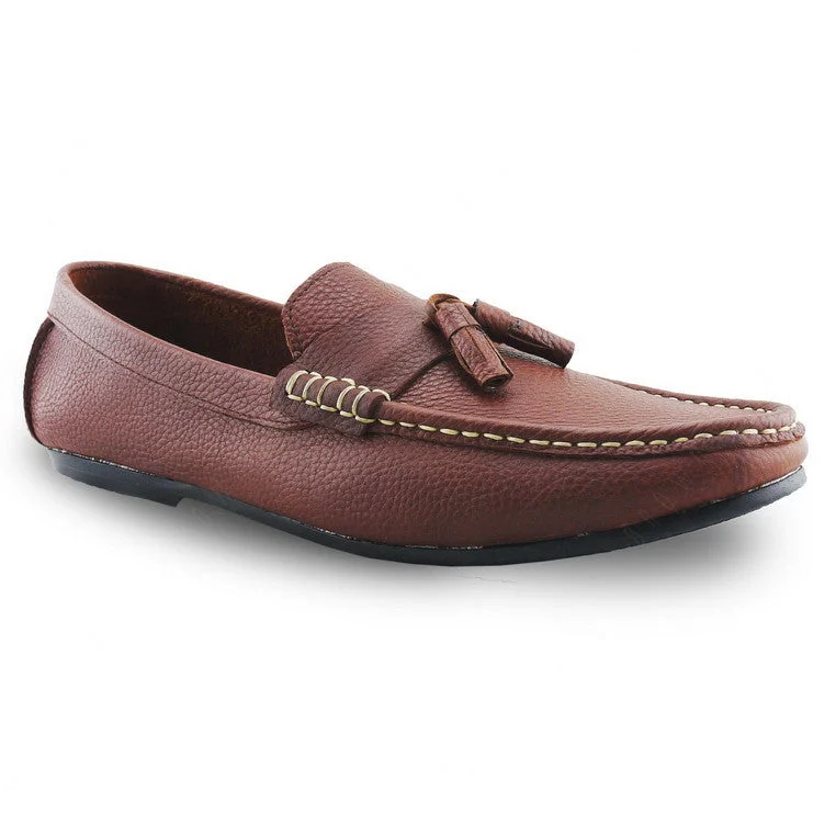 Men's loafers in a neutral color like black or brownComfy Tassel Loafer Wrinkle Soft Brown Men's loafers in a neutral color like black or brownComfy Tassel Loafer Wrinkle Soft Brown