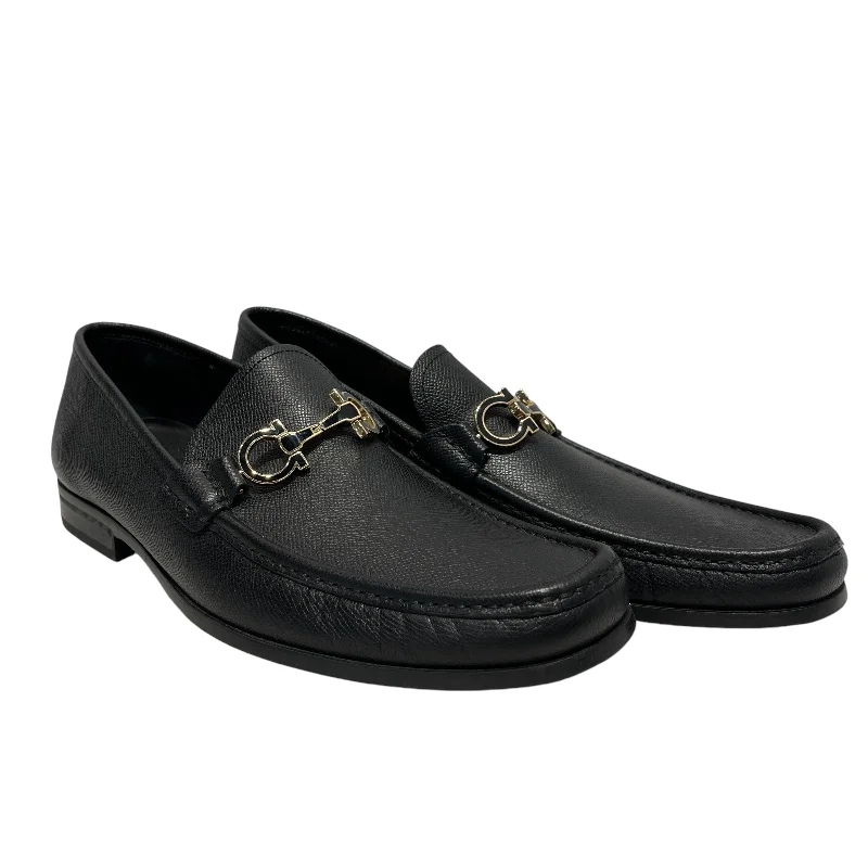 Men's loafers with a removable insole for cleaningSalvatore Ferragamo/Loafers/US 12/Leather/BLK/Gold And B lack Buckle Men's loafers with a removable insole for cleaningSalvatore Ferragamo/Loafers/US 12/Leather/BLK/Gold And B lack Buckle