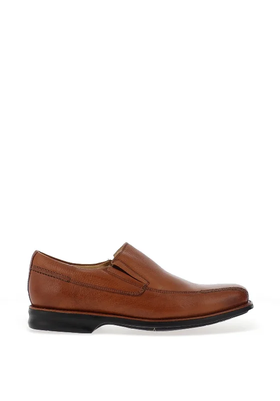 Men's casual shoes with a low - profile designAnatomic & Co Belem Leather Slip On Shoe, Cedar Men's casual shoes with a low - profile designAnatomic & Co Belem Leather Slip On Shoe, Cedar