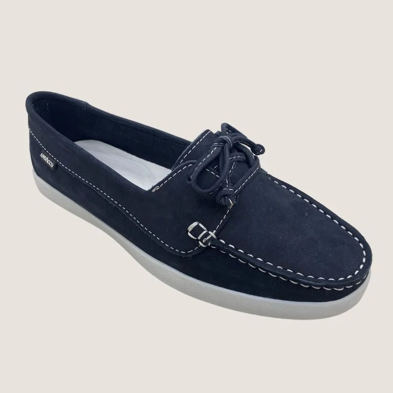Men's loafers with a contrast stitching detailAndacco Ashlee Loafer