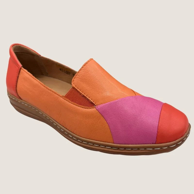 Men's loafers with a stretchy side panel for a better fitCassini Melody Loafer
