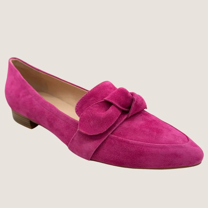Suede men's loafers for a soft and luxurious feelDiana Ferrari Deez Loafer