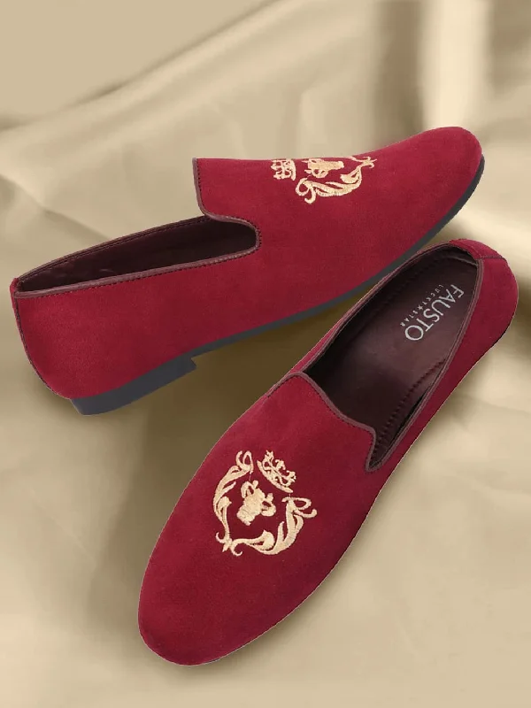 Men's loafers with a contrast stitching detailMen Cherry Embroidered Velvet Slip On Loafers Men's loafers with a contrast stitching detailMen Cherry Embroidered Velvet Slip On Loafers