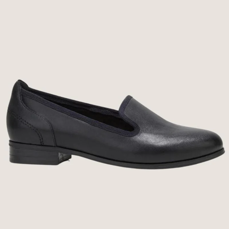 Men's loafers with a contrast stitching detailHush Puppies The Albert Loafer