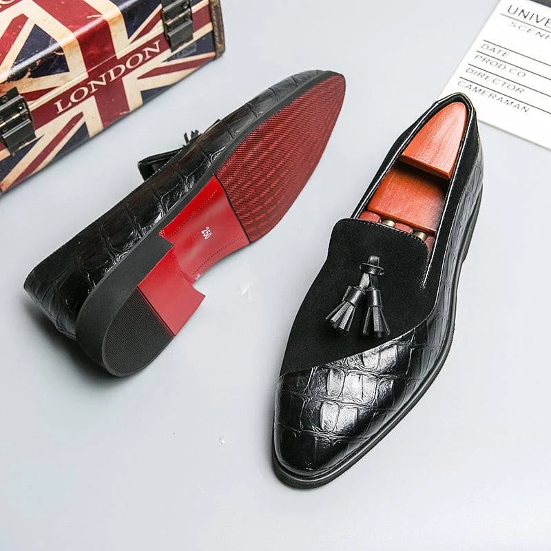 Men's loafers with a contrast stitching detailil lussone 3 - Red bottom tassel italian style loafers for men Men's loafers with a contrast stitching detailil lussone 3 - Red bottom tassel italian style loafers for men