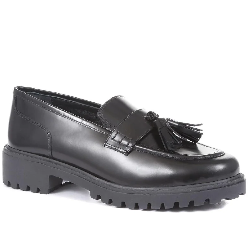 Men's casual shoes with a padded heel for comfortLove Chunky Leather Loafers - LOVE / 322 266