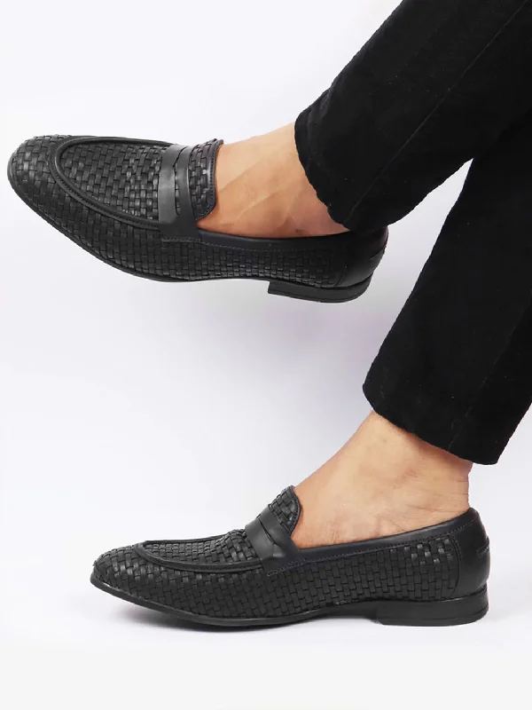 Men's loafers with a stretchy side panel for a better fitMen Black Hand Knitted Design Penny Loafer Slip On Shoes Men's loafers with a stretchy side panel for a better fitMen Black Hand Knitted Design Penny Loafer Slip On Shoes