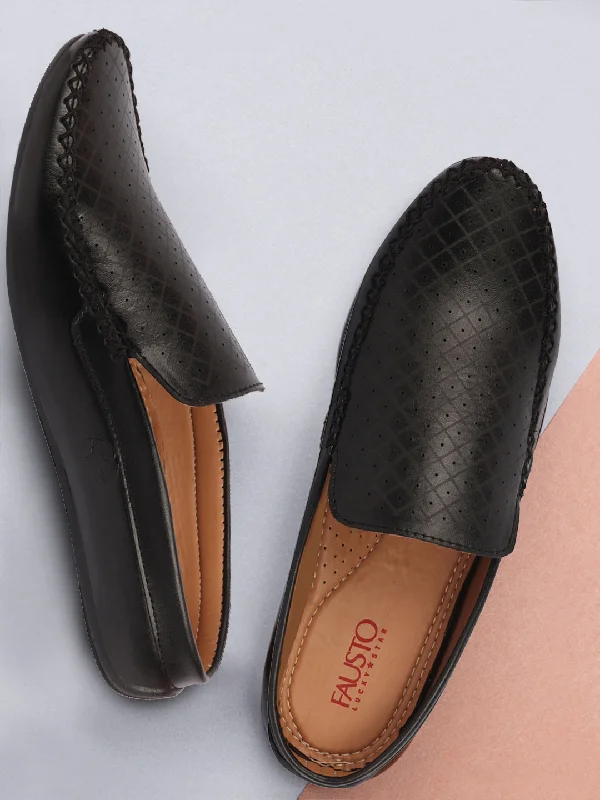 Slip - on men's loafers for easy wearMen Black Stitched Block Design Pattern Back Open Slip On Loafer Shoes