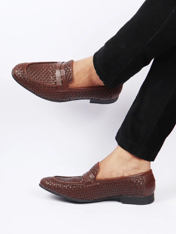 Suede men's loafers for a soft and luxurious feelMen Brown Hand Knitted Design Penny Loafer Slip On Shoes Suede men's loafers for a soft and luxurious feelMen Brown Hand Knitted Design Penny Loafer Slip On Shoes