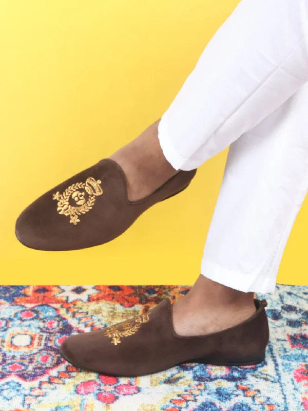 Men's loafers with a pointed toe for a stylish appearanceMen Brown Velvet Embroidery Design Party Casual Loafer Shoes Men's loafers with a pointed toe for a stylish appearanceMen Brown Velvet Embroidery Design Party Casual Loafer Shoes