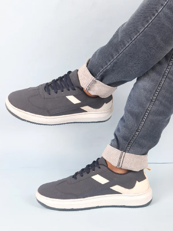 Men's casual shoes with a contrast sole colorMen Navy Lace Up White Stripped Trendy All Day Comfortable Lightweight Sneakers Casual Shoes