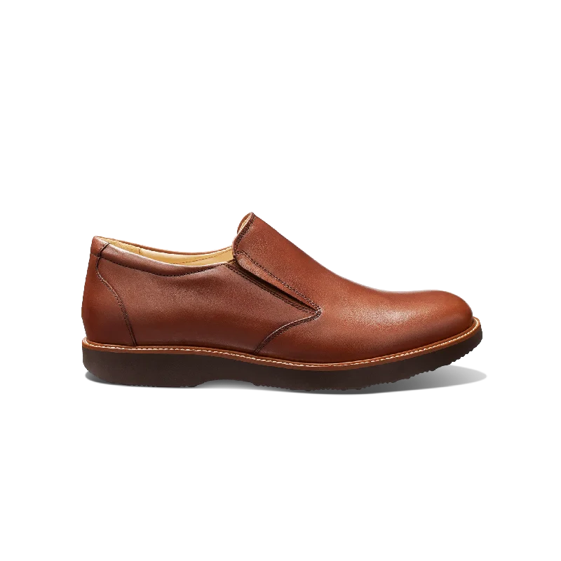 Slip - on men's loafers for easy wearMen's Frequent Traveler Loafer