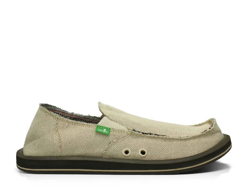 Men's loafers with a leather lacing systemMen's Hemp Slip-On In Natural