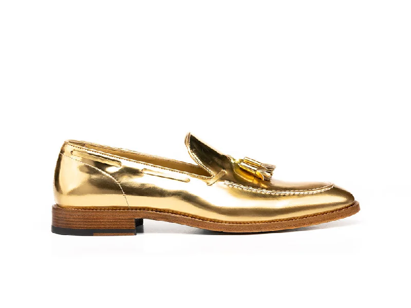 Men's loafers with a perforated leather upper for ventilationRomeo