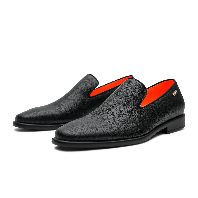 Men's loafers with a flexible sole for easy movementThe Alpha L TAYNO Leather Loafer Men's loafers with a flexible sole for easy movementThe Alpha L TAYNO Leather Loafer