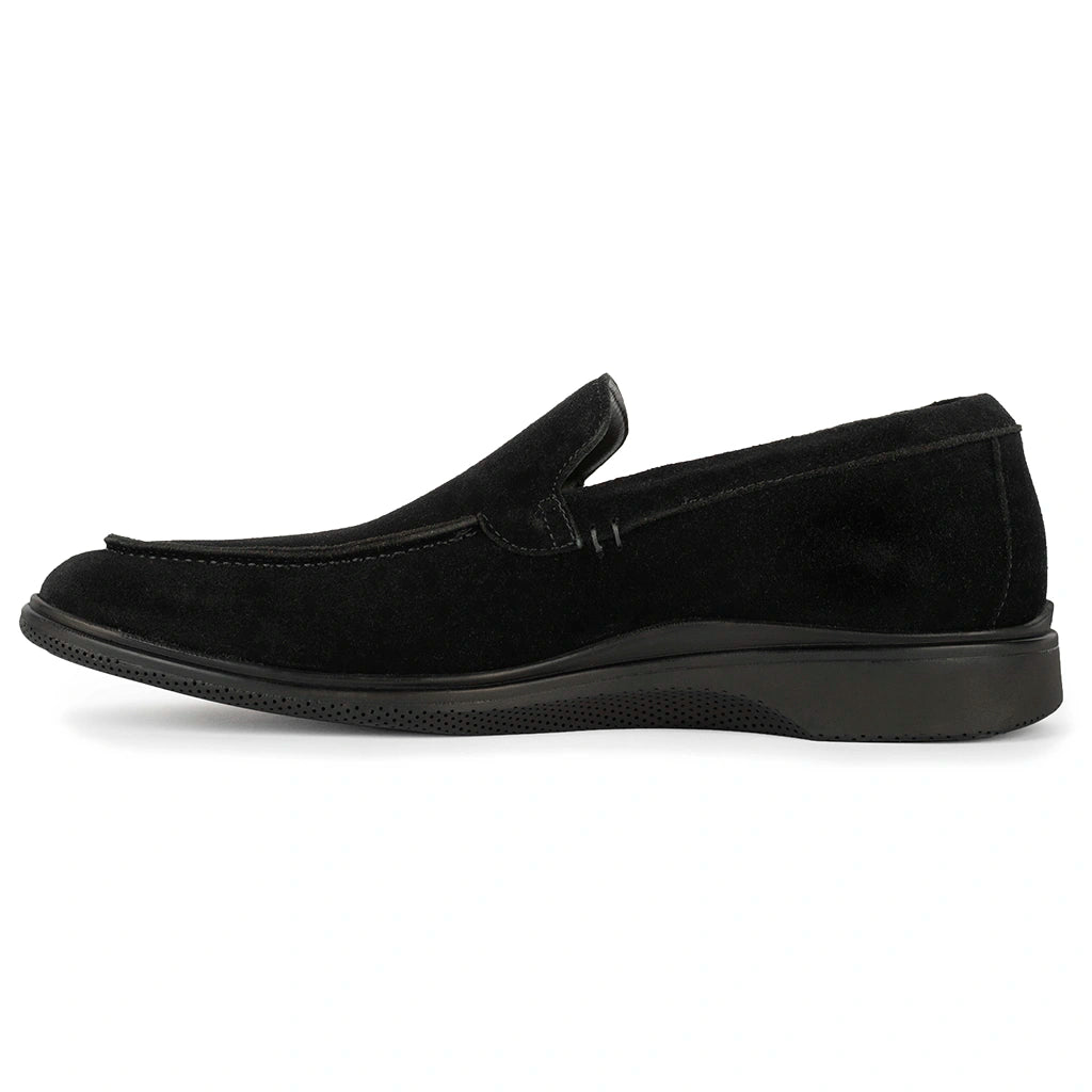 Men's loafers with a moc - toe designThe Loafer (Midnight)