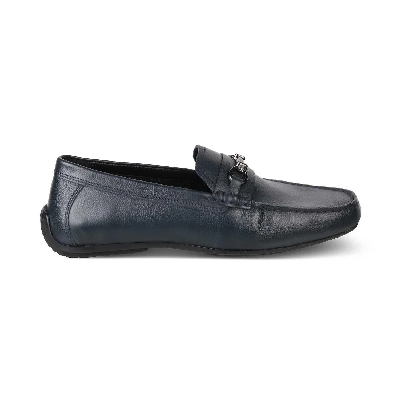Men's loafers with a tassel front for a classic lookThe Sandee Blue Men's Leather Driving Loafers Tresmode Men's loafers with a tassel front for a classic lookThe Sandee Blue Men's Leather Driving Loafers Tresmode