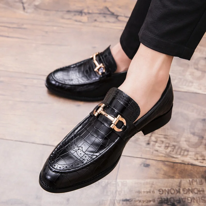 Men's loafers with a moc - toe designTamer - Men's Italian Style Alligator print Leather Loafers with horsebit decoration Men's loafers with a moc - toe designTamer - Men's Italian Style Alligator print Leather Loafers with horsebit decoration