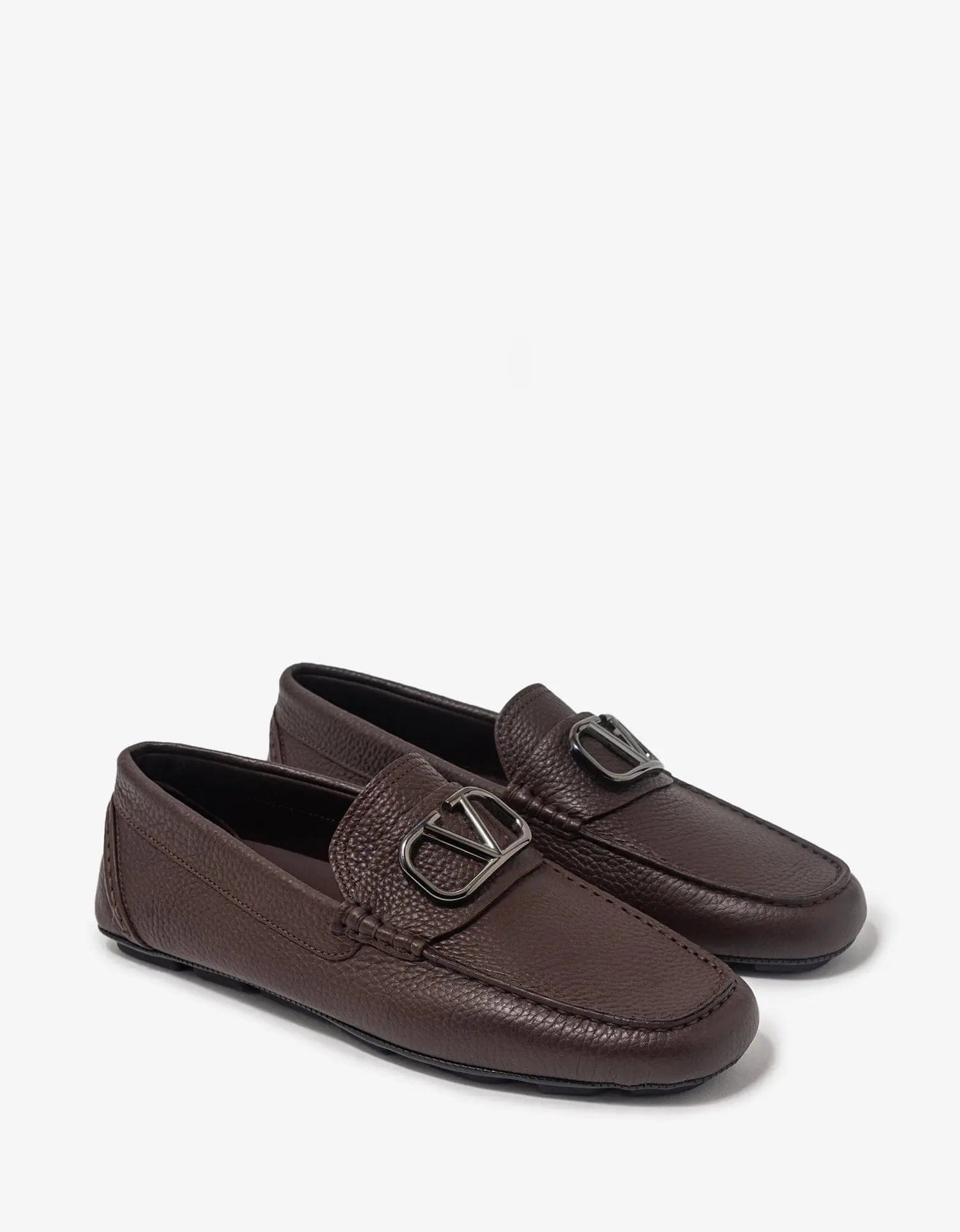 Suede men's loafers for a soft and luxurious feelValentino Garavani Brown VLogo Driving Shoes Suede men's loafers for a soft and luxurious feelValentino Garavani Brown VLogo Driving Shoes
