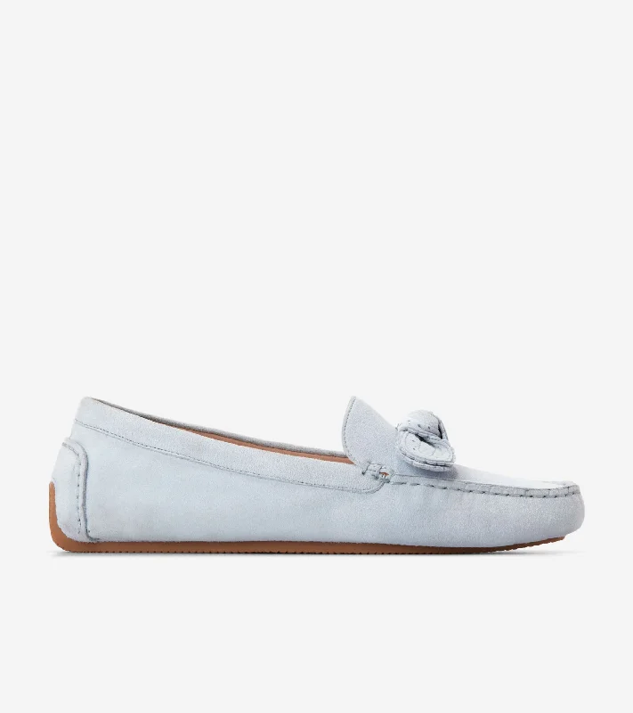 Men's loafers with a flexible sole for easy movementWomen's Bellport Bow Drivers