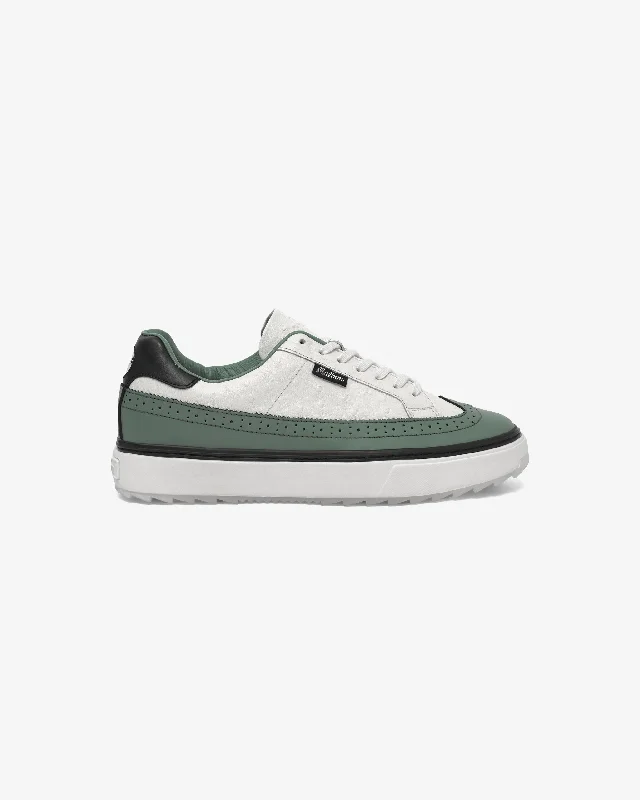Golf shoes with a pastel color paletteCOURSE